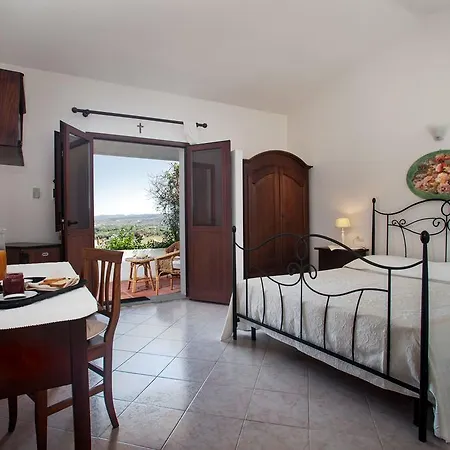 Farm stay Nuraghe Tuttusoni Aglientu