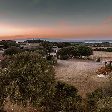 Farm stay Nuraghe Tuttusoni Aglientu